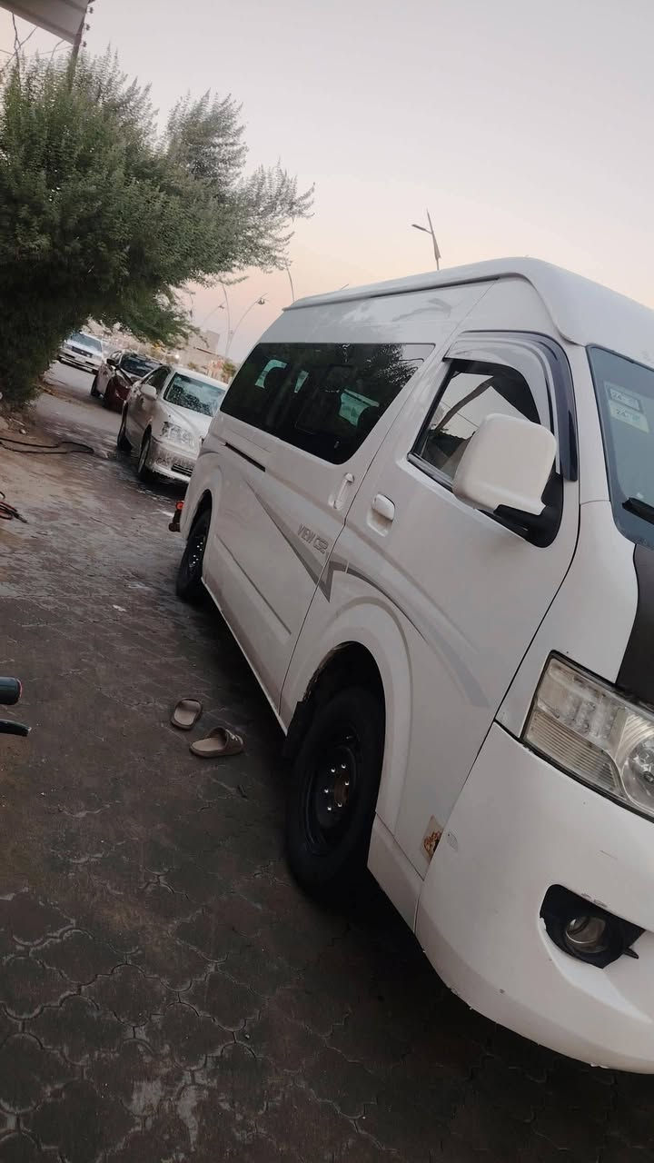 السلام وعليكم فتون عالي العريضه  مديل 19 جاهزه السياره مكينه تبريد كير اكسن دوشمه عامه بديه بي بارد بل كصيره ولباقي تجي وشوف بعينك نضافه سعره 140 وبيه مجال عنوانه البصره الزبير رقمي ***********
