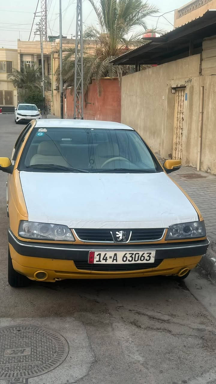 بيع سياره بيجو ٤٠٥ مديل ٢٠١٦ هيئه وغرامات مصفره رقمها انكليزي بصره كلشي شغال بسياره تبريد شغال ناقصه فقط غاز منقص سياره مابيها خياسات قويه قليل كلش ونضيفه 
مكان سياره بصره مشراق القديم *********** رقم واتساب
سعر ٣٢ وبيها مجال بسيط

نص مكتوب في الصور:
- @8lu__