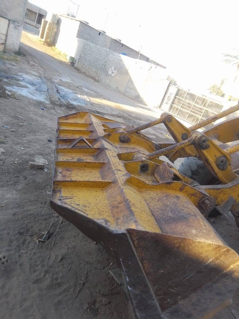 شفل 80 موديل 82رقم صدامي اصفر كير وبمات اكسلات كفاله محرك بي تبخير العنوان الانبار رمادي جويبه رقم تليفون ‏‪***********‬‏ السعر 135

