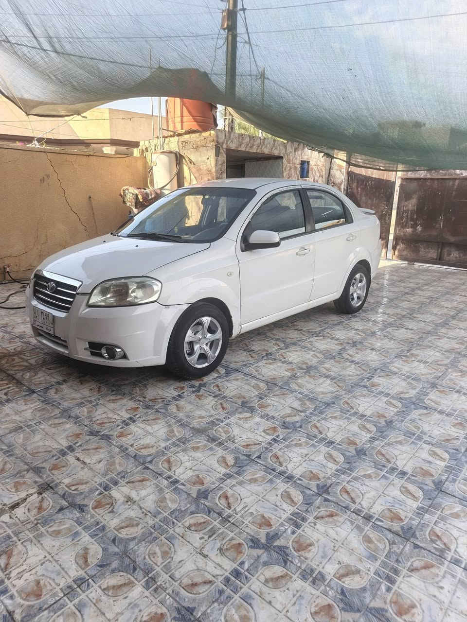 سلام عليكم البيع او مروس حسب قناعه مكاني بابل محرك وكير وحداديه مكفولت تخم تاير جديد السياره جهزه كير وتماتيك افيوه دويوه موديل 2009 السياره خير من الله كهربية كله شغال مامتوجد عله فيس *********** السعر 42 وبيه مجال بيع سريع
