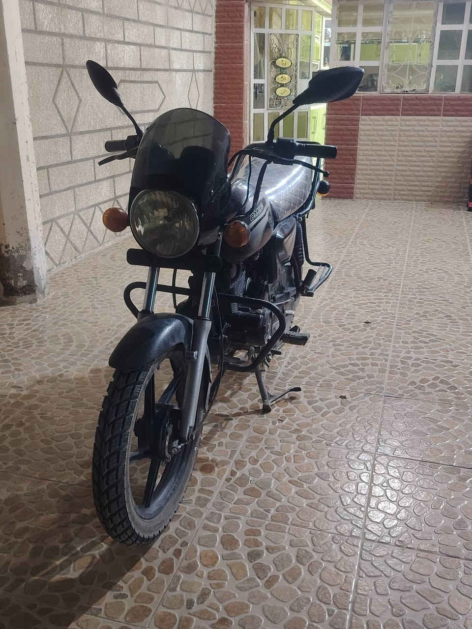 للبيع بي أم ٢٠٢١ دراجه جديده شلعه تشك الكاع أي نقص مابيها كامله من كلشي كلها شغاله أوراق موجوده السعر ٧٠٠ وبيها مجال مكان ديالى تقاطع الوجيهيه ***********
