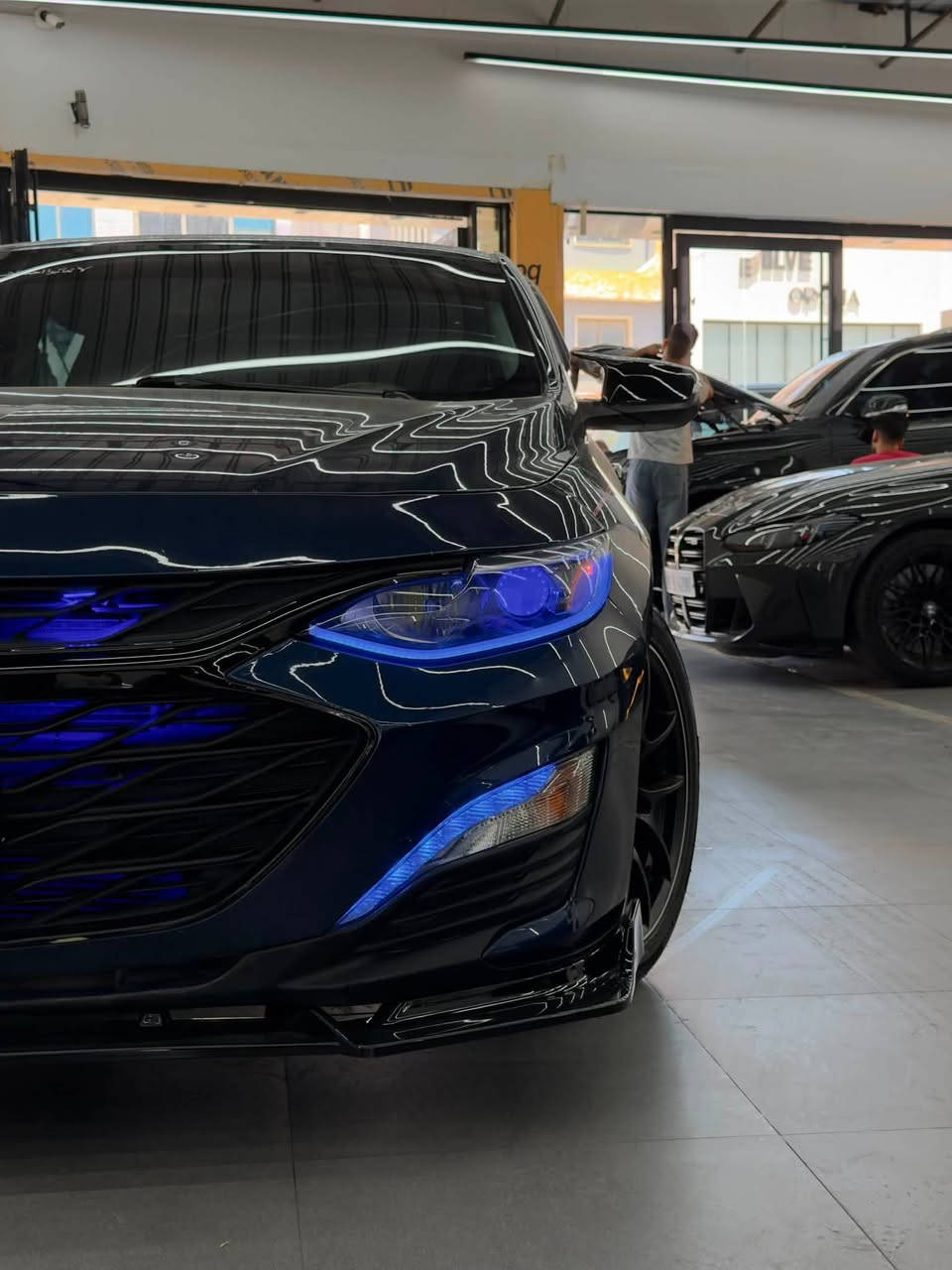 شوفرليت ماليبو Chevrolet Malibu Lt2 2019
ماشيه 90 الف ميل
ضررها جاملغ خلفي (بدون دواخل)
ايرباك راجع سستم

المواصفات Lt2 فول :
Turbo 1,500 مكينة -
- لون ازرق مميز
- سقف بانوراما
-   بصمة ابواب + بصمة تشغيل
-   شاشة Carplay & Android Auto كبيره
-   كاميرا خلفية دوارة
-   نظام Eco اقتصادي
-   لايتات زينون عالي / ناصي
-   ويل حجم 18 اصلي من شركه bbc
-   اشارة بالمري
-   تبريد بيانو قطعتين منفصل
-   كشنات جلد
-   كشنات كهرباء
-   كراسي تدفئه
-   تشغيل عن بعد
-   بك لايتات LED
- الاضفات على سياره ⚠️
- ⚠️⚠️⚠️⚠️⚠️
- لد داخلي 
- لد خارجي
- عين شيطان 
- حاجب ب المازده الوان متغيره 
- السكن لد متغير 
- لحيه ماليبو اصليه 
- مري باتمان
- سكوب خلفي مثلث 
- شفقه جامه خلفيه 
- جناح ماليبو اصلي
- دوسات ماليبو بلاديه 
- سياره مصروف عليه كلش هواي ومال جناي
- عليه بوليش و نانوً
كير مكينة حدادية جديدة و تبريد جاهز بدون نقص ولا كلوب مشتغل
بالدشبول
رقم بغداد رقم جديد تحويل مباشر هزه جديده كله جديد 
السعر 128 و بيها مجال
مكاني بغداد 

رقم الهاتف ***********
