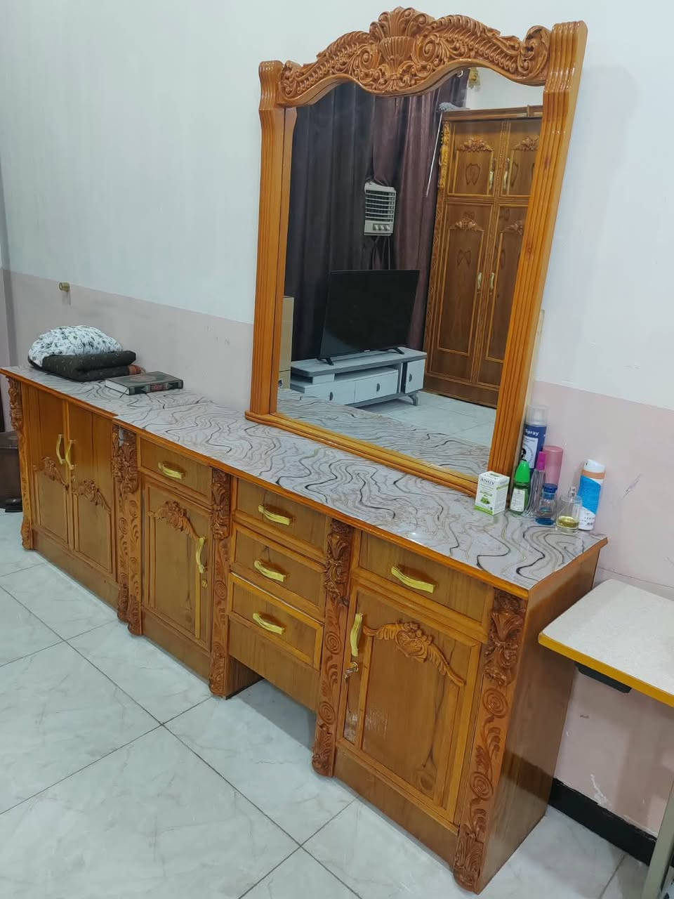 مستخدم قليل • غسالة ١٨ كيلو • طقم نوم ٦ أبواب