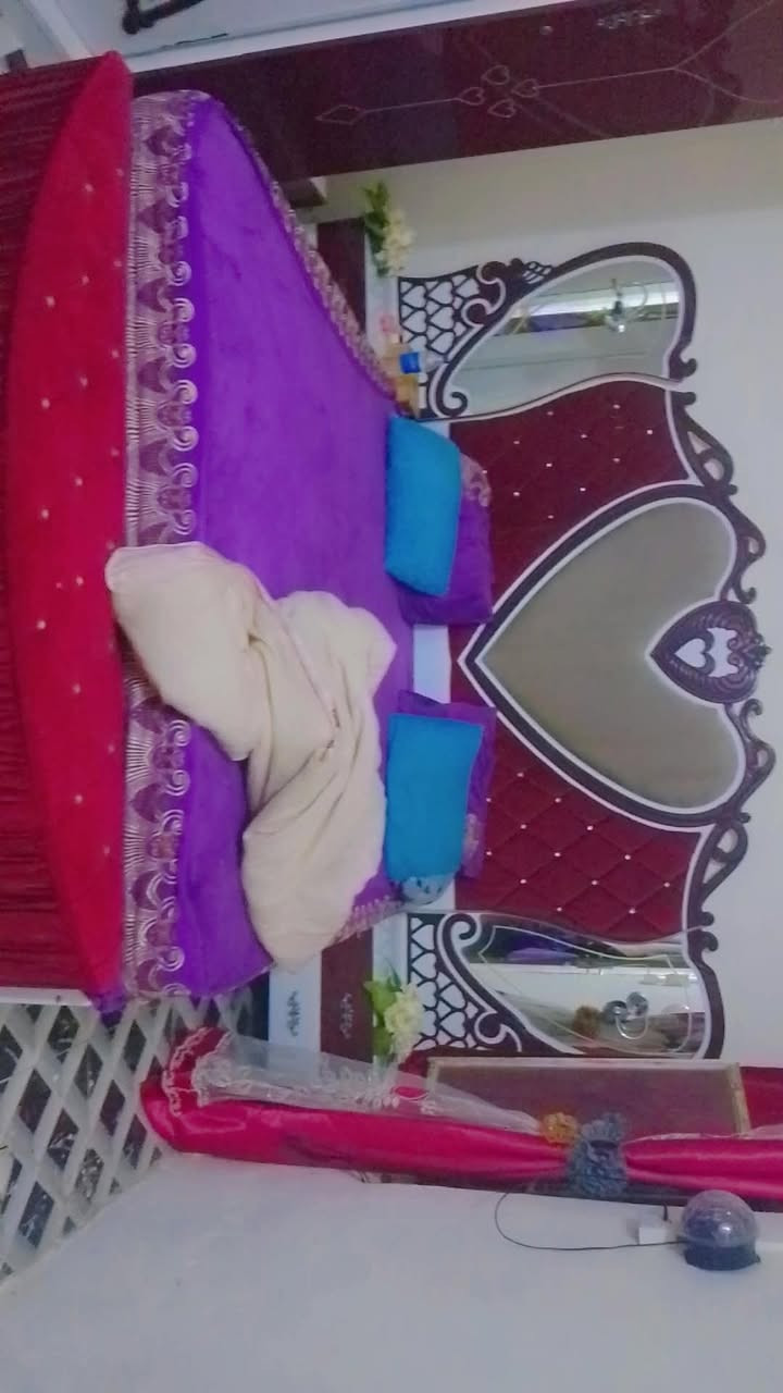 غرفت نوم تركي الصلي 8قطع الغرفه البيع سلايت بابين السعر 700وبيها مجال رقم ***********
