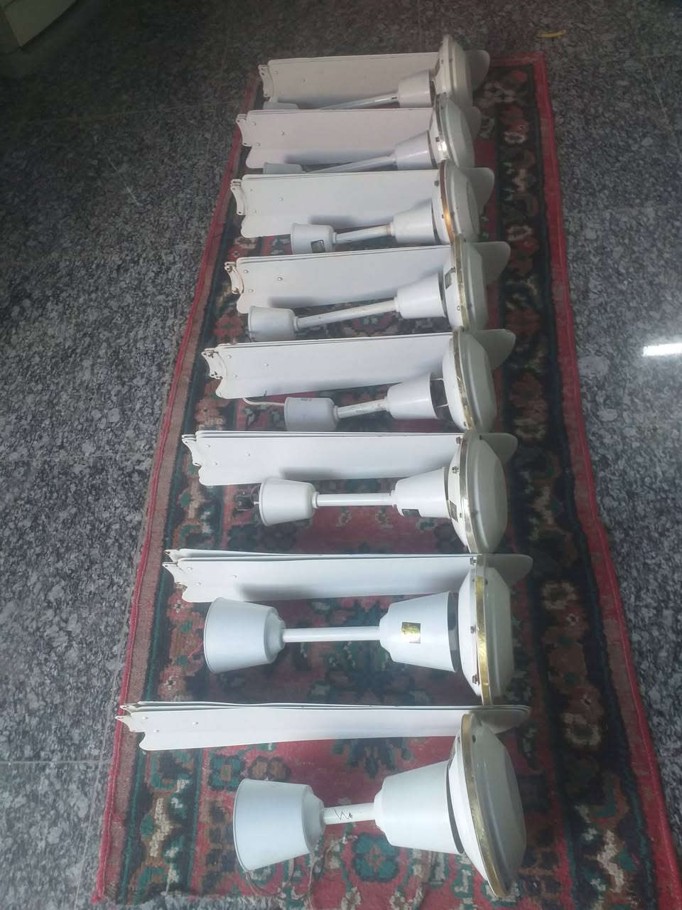 مراح للبيع عدد 8 مستخدمات النوعيه توشيبه العربي باب اول نظيفات رقم الموبايل ***********
