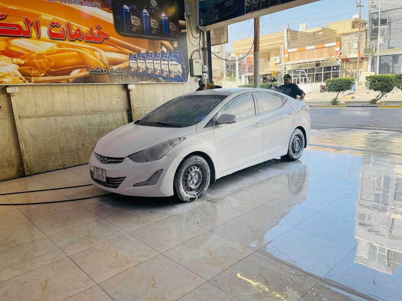 سلام عليكم النترا  حزام ماكلك  جماليه انت فحص وشوف وارد مديل 15 مواصفات عاديه محرك 200 سعر90 وبيها مجال مكاني مستعجل ع بيع  بغداد الحريه رقم ***********
