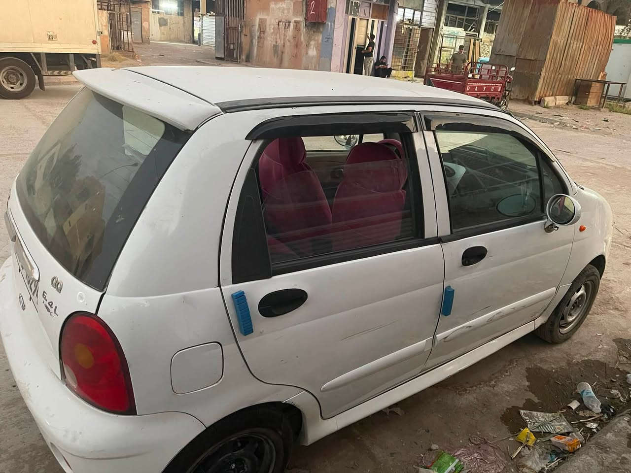 سياره كيوكيو موديل ٩ سياره نضيف كلش كير محرك مكفولاتتبريد شغال سياره مكانه محموديه ضبربه مابيه ولا دعمه مجرد شخوط بسيط رقم ***********سعر ٢١
