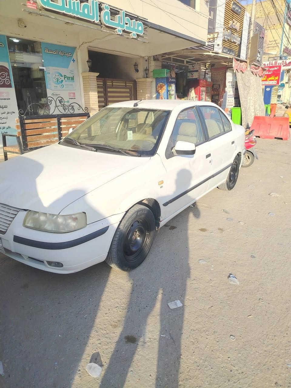 سمند ١٠ ناطق مكفولة فقط بارد بيها رقم قادسية سنوية ساقطة تبريد شغال مكينة وكير مكفولات السعر ٣٨ وبيها مجال مكاني الديوانية ***********
