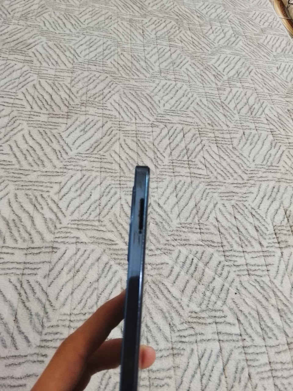 السلام عليكم: للبيع
infinix note 40 5G/ G5 انفنكس نوت 40 
🔹 ملحقات فقط(شاحنه)+ لزكه الاصليه

🔹 جهاز جديد مامفتوح

🔹 بطاريه 5000mAh  + شاحن سريع 

🔹ذاكره 256 +رام RAM 8+8 

🔹كامره خلفيه 108M + اماميه 32

🔹نضافه 100/100

ملاحضه الجهاز يحتاج فقط بيت الشريحه موجود ب 2000 يم الصيانه

🔴  للتواصل *********** واتساب فقط او راسلني ماسنجر

🔴 مكاني ناصرية
