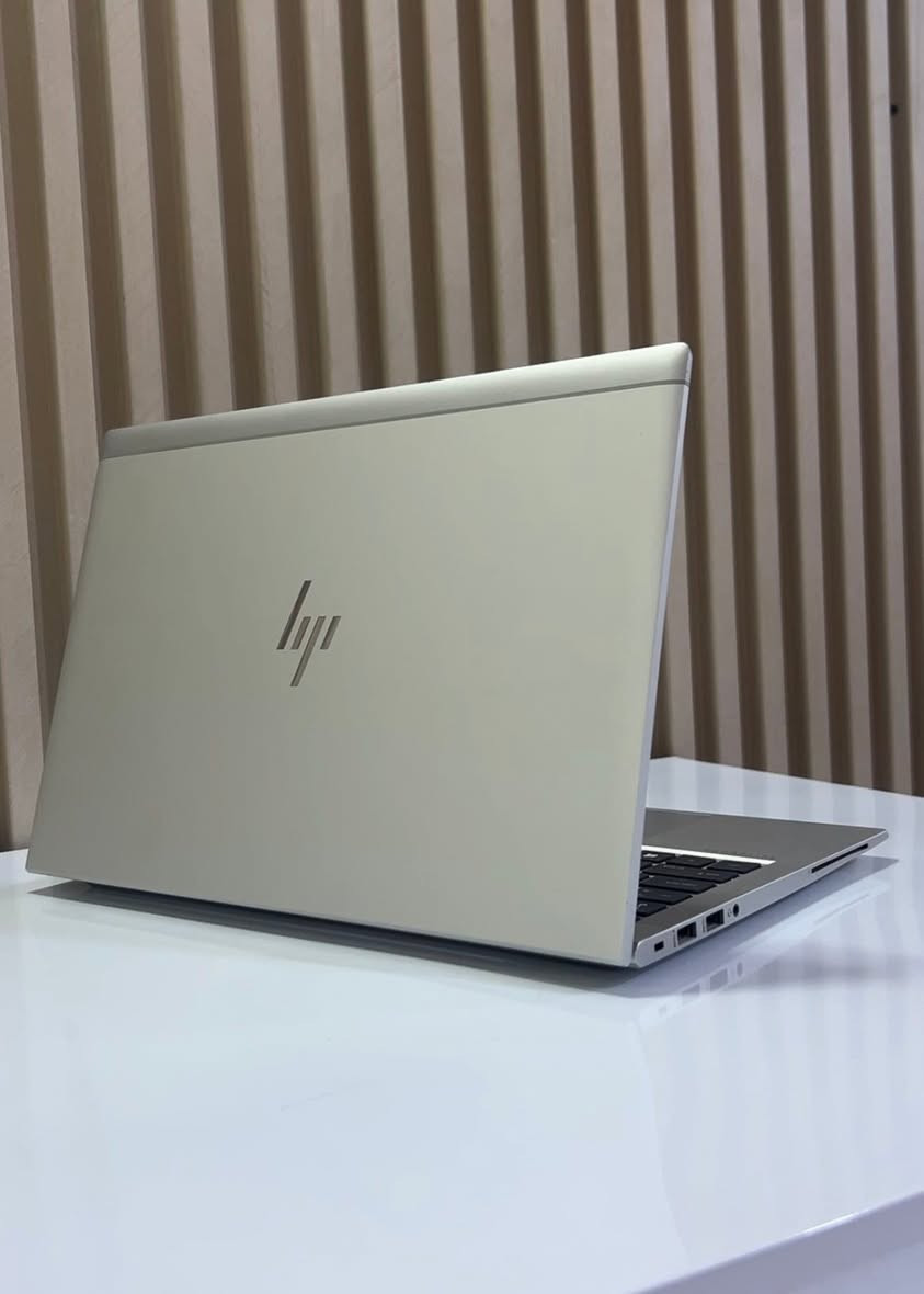 لابتوب اج بي
متوفرة 
HP EliteBook 840 G7
Core i5 الجيل العاشر
الرام :  16GB DDR4
الذاكرة : SSD 512GB NVMe
شاشة 14” FHD
⌨️ كيبورد مضيء + بصمة اصبع
شاحنه تايب سي وياه وجنطة

-سعرها 425 الف 
مكاني بغداد ، واكو توصيل لباقي المحافظات ، اتصل او راسلني على الواتساب 
***********
