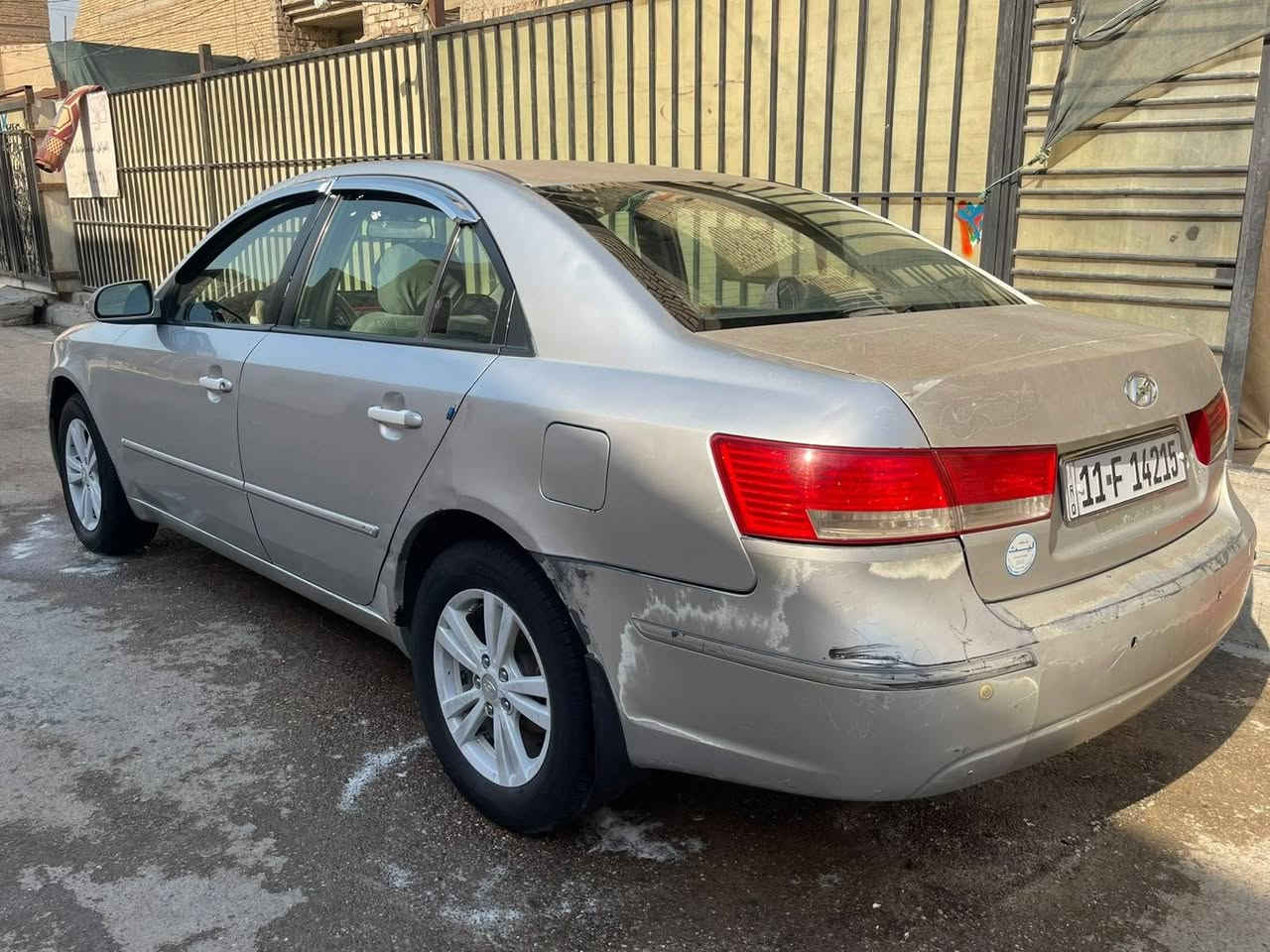 السلام عليكم هونداي سوناتا كوري 2008 محدثه 10 محرك2000 دوش السياره خيرمن الله تبريد ثلج  محرك كير جديد   بيه البنيد بي جراد القماره هم بيه الجاملغ الخلفي بدون اي تبديل ولا حادث فقط جراد  رقم بغداد الدولي سكن بغداد السعر 85 اني مكلف بل نشر اتصل *********** ماعندي بيه سونار اذه تريد انته اخذله سونار
