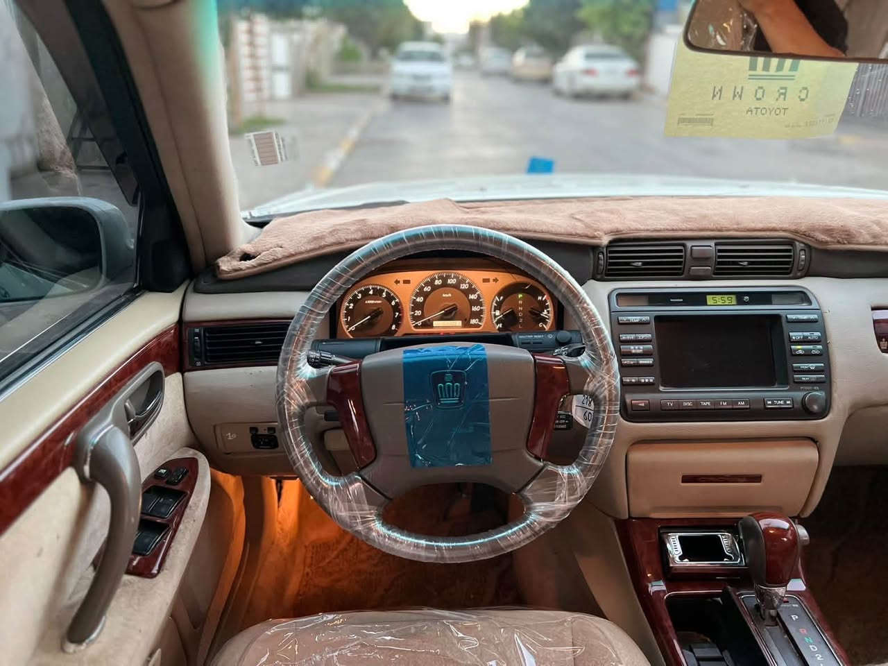 ديفؤرى بچوك پيىشودووا كريستال دوو دوگمه ويل نه جمه يه دشبوول نه جه ف چواركوشن كاره با يه ته عديل سورعه موسه سه ياره كه بئ بؤياخه سه ياره كه بئ كؤده كؤدى بؤنه كراوه 110هه زار رؤيشتوه زؤر پاك ماوه تؤسه ياره كه هه موگيانى به شه رت .  *********** MAlika 2003
