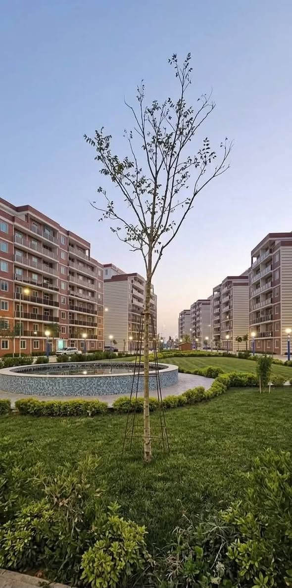 🏠 للبيع شقة مميزة في مجمع أيادي الكاظمية
📐 المساحة: 143 متر مربع

🏢 الطابق: الخامس

📍 الموقع: مجمع أيادي الكاظمية – بغداد

تتكون الشقة من:

🛏️ غرفتين نوم

🛋️ صالة

🍳 مطبخ

🚿 حمامين

💰 الشقة مؤجرة حالياً، مما يجعلها فرصة مناسبة للسكن أو الاستثمار وتحقيق عائد إيجاري.

البيع كاش والمبلغ ٢١٥ مليون مباشر من المالك

📞 للاستفسار: [***********]

للجادين فقط
