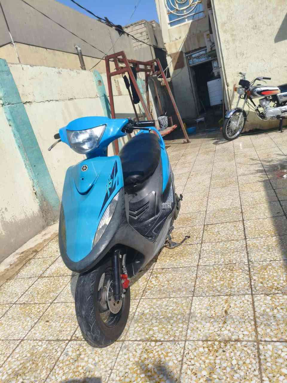 السلام عليكم اخوان عندي هاي الماكس للبيع شوفت عينك او تجي او تكلبهة عمي ما عازة اي شي الدراجة مكانهة دوانية او هاذة رقم راعيهة *********** او بي واتساب  للستفسار  مال جنبزة                                                                            💵السعر 500 او بيهة مجال للطيبين
