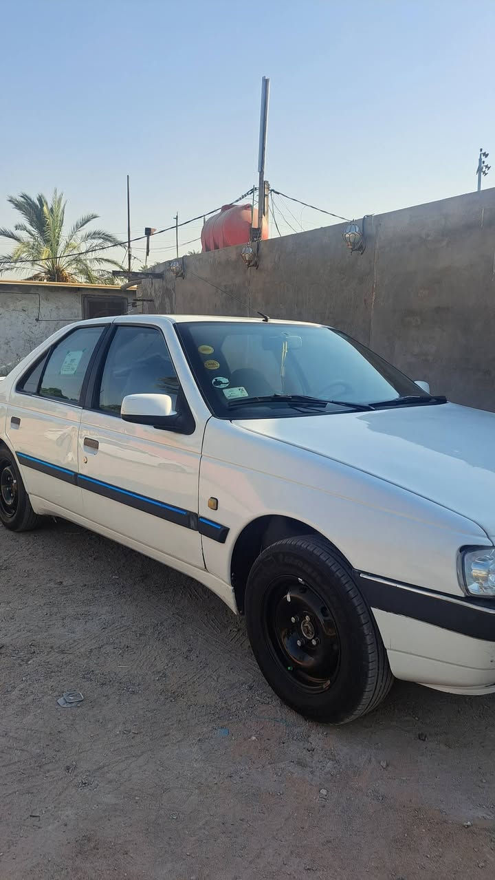 سلام عليكم بيجو 405موديل 13رقم بغداد بسمي جاهزه من كير محرك تبريد عضمته حلوه بيه قطعه وحده جاملغ الكدام مكاني نجف كوفه / ***********
