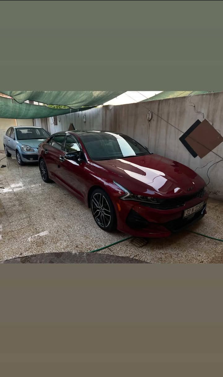 السلام عليكم
السيارة: كيا K5GT
المحرك: 2.5 Turbo (290 حصان)
الممشى: 42 ألف ميل
مواصفات السيارة (GT):
• شاشة كبيرة + خمس كاميرات
• كشنات جلد رياضية (طرز GT) + كشنات كهرباء
• فتحة سقف بانوراما
• رادارات، نظام تحديد مسار، ومساعد قيادة
• وضعيات قيادة متعددة (Drive Modes)
• ويل كب سبورت حجم 19 خاص بـ GT
تفاصيل البودي والضرر:
• حوض فقط بدون أي دواخل (الأيرباكات والنواعم بشرط).
• جاملغ خلفي يسار: ربع تعديل على البارد.
• جاملغ خلفي يمين: رش كلير فقط.
المكان: الموصل - المعارض الجديدة (معرض دلتا للسيارات)
للاستفسار والمعاينة التواصل على الأرقام:
📱 ***********
📱 ***********
