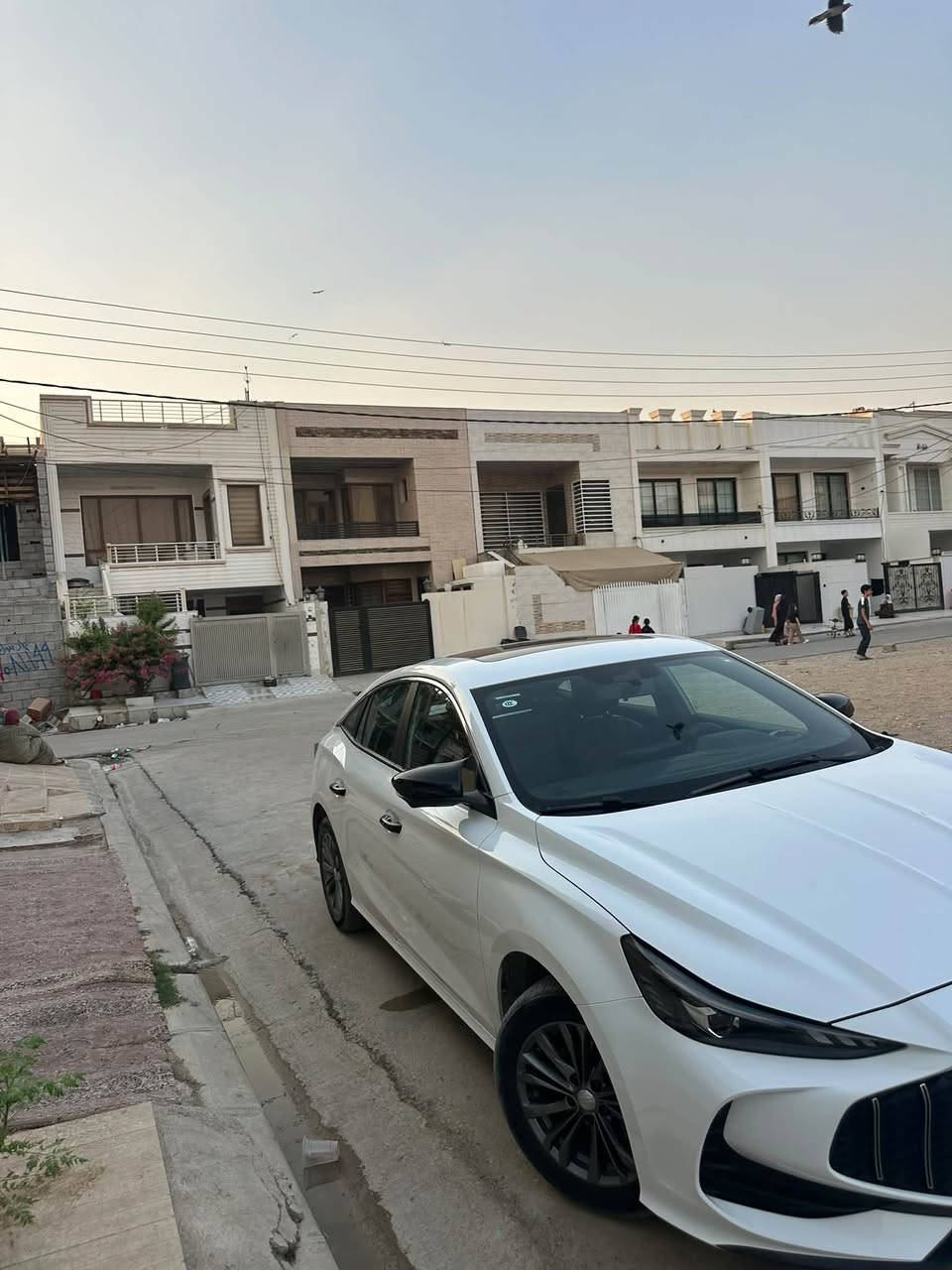 Mg gt 2025 بێ سبوغ بێ تعدیل ٣٠هەزار رۆیشتوە کامل جونکاری بۆکراوە نەرمە تەزرەیەکی  لەگەل سێ جوان قۆپی بجوک نرخی ١١٢ مەجالیکی کەم 
***********
