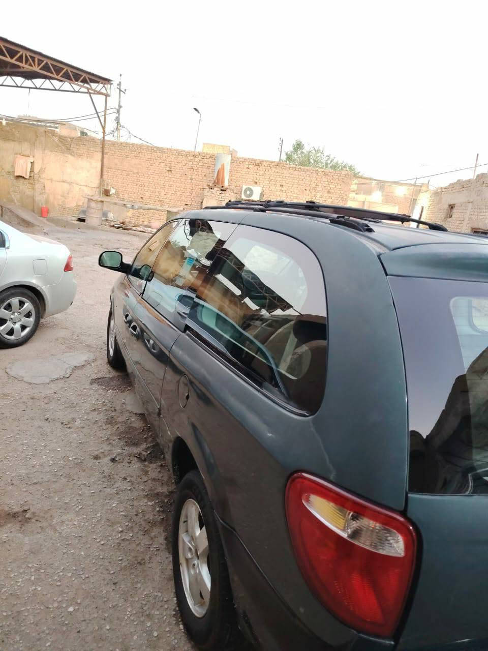 كرنفال موديل 2007  رقم بغداد بسمنه مكينه 3300 وبيه منظومه غاز كير ومكينه وحداديه وتبريد مكفولات سعرها 75 وبيه مجال قليل
السياره بالحله أي استفسار هذا رقم اخويه 
*********** أبو علي حلة, بابل
