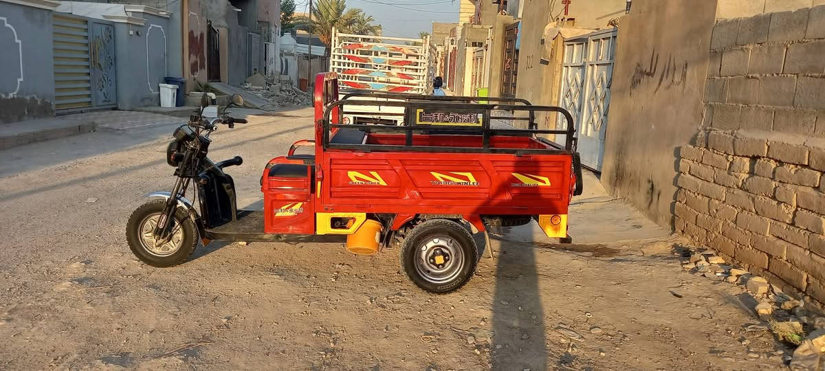ستوتا للبيع موديل ٢٠٢٦
بيها مواصفات هواية
اسبير تاير مدوشمة 
بطاريات ليثيوم جدد 
تشيل حمل او عائلية للاستفسار عن هاذة الرقم 
*********** واتساب اوتدلل
