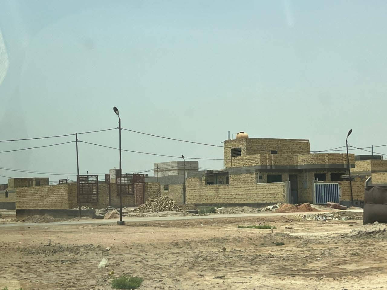 طريق الديوانية-النجف • قطع ٢٠٠م • سند٢٥ خدمات كاملة