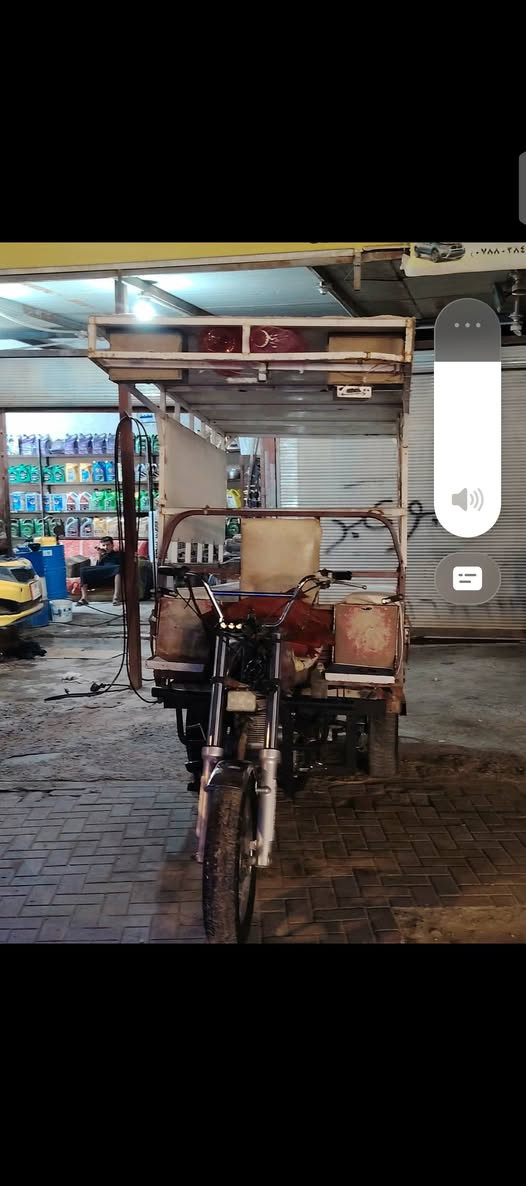 سلام عليكم ستوته جمرة البيع موديل ٢٠١٥ أوراق المكان نجف سعر ( ١٤٠٠ ) وبيه مجال التصال رقم (*********** )

نص مكتوب في الصور:
- ٠٧٨٨٠٢٨٤