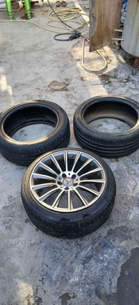 زوج تايرات مارسدس نضيفات للبيع التاير ابو الويل سعره 150حجمه 225/45R و...