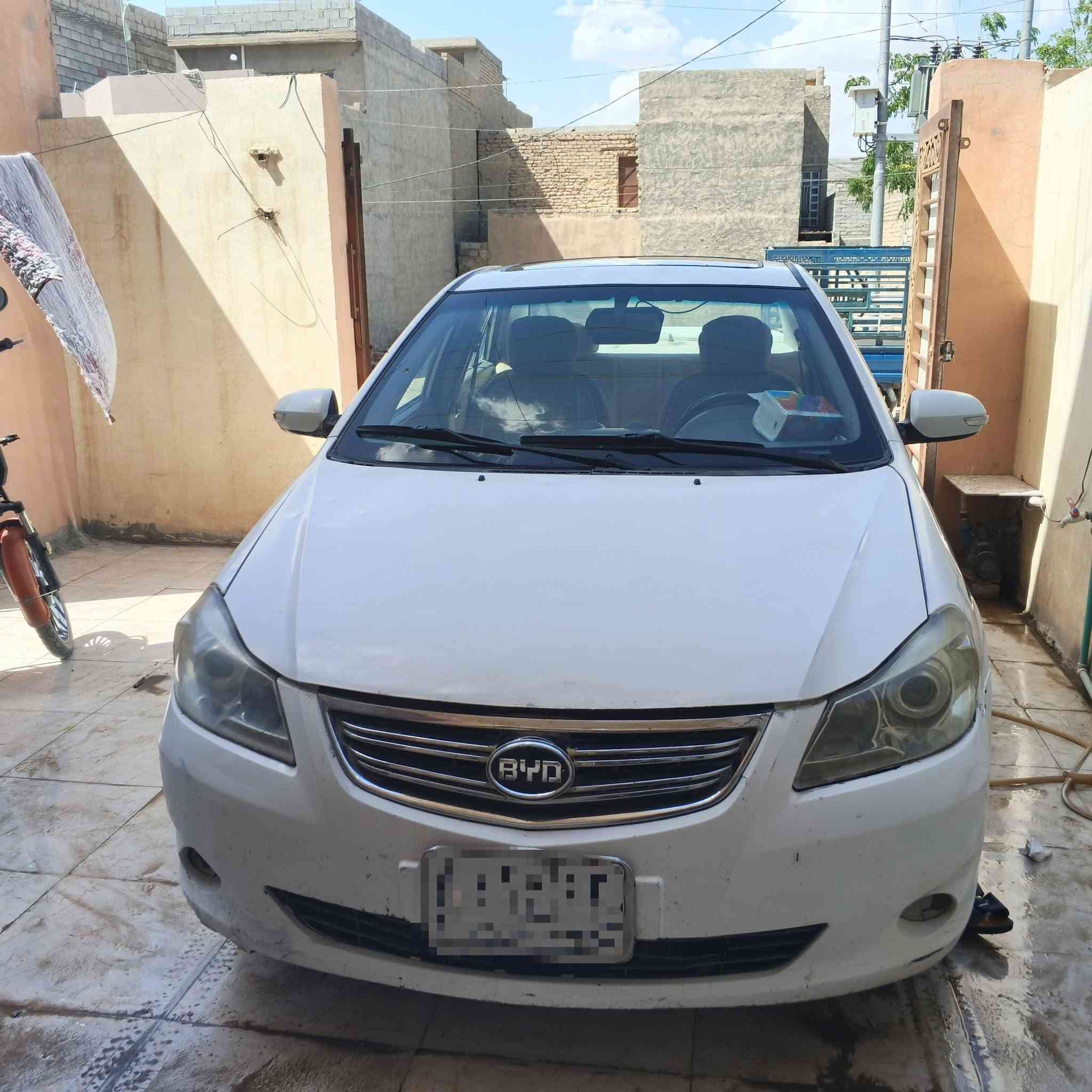 السلام عليكم
BYD G3 2013للبيع
السيارة حلوة ونظيفة
داخلها كله جديد 
السياره مامتعوبه مال بيت
هاتف/***********
السعر 28وبيها مجال
