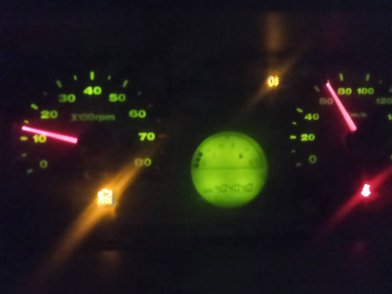 متاح ثنين عينات دشبول سايبا من موديل 2008 إلى موديل 2017   مع چويتر مع سبير تاير ويل طيبة كلهن ب 50  ألف مكاني ديوانية *********** اليريدهن بالخدمة
