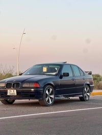 بي ام 325 • مكينة ٢٫٥ • نمر انبار