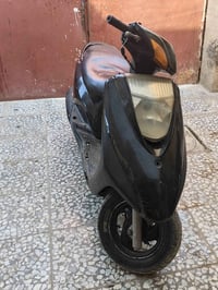 دراجه بريز للبيع سعر 300وبيهة مجال للاستفسار 07759890013 بغداد الحبيبي...