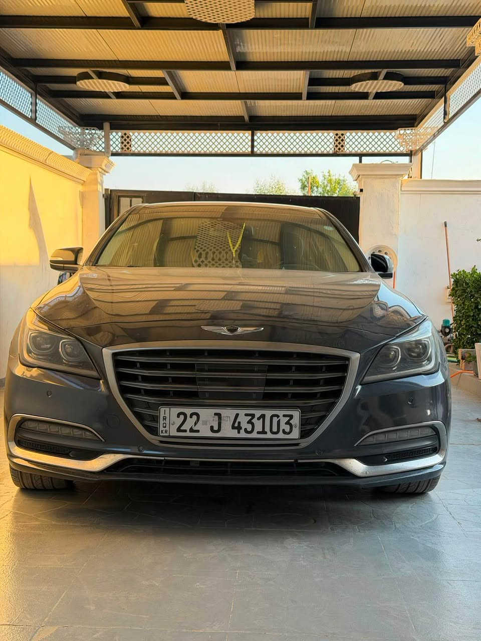 جنسس
G80 
2017 
كير ومحرك بشرط  صدر كامل 
سياره مال جناي جديده بس يحتاجلها دوشمه 
سعر السيارة ١٦٠ وبيها مجال 
للاستفسار اتصال ع الرقم 
*********** أربيل, العراق
