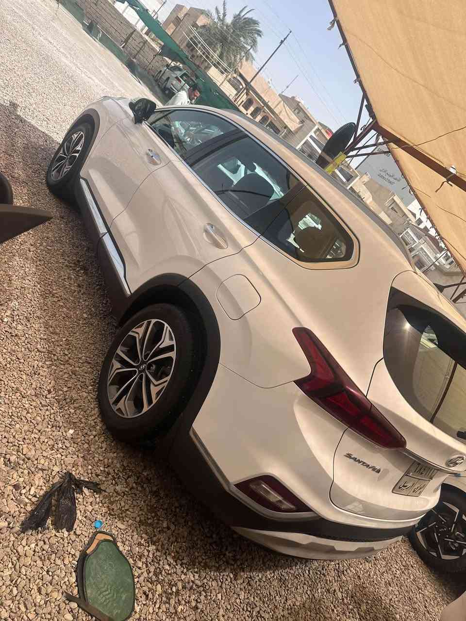 هونداي سنتافيه للبيع
موديل2020 محرك 6سلندر رقم اربيل  فول مواصفات باب كهربائي 
تشغيل عن بعد بيها بارد بلنيد وباب خلفي  ماشيه 62الف 
سنًًويه بعد شهرين تخلص 
وبااسم شركة 
سعرها 215وبيها مجال 
***********
