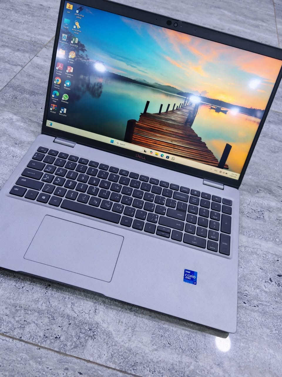 من رخصه الادمن  لابتوب DELL معالج i7 جيل  (11TH) ورام 16 للبيع .
اللابتوب مفول مواصفات
الجيل مالته حديث ( الجيل الحادي عشر ) 
شحنة تايب سي
معالج i7 فدشي يتحمل شغل والعاب 
تصميم سلم ووزنه خفيف
 كيبورد ضوئي
اللابتوب جدا نضيف وادائة قوي وممتاز يفيد الي عنده دراسة او العاب متوسطة او غيرها من الاستعمالات .

المواصفات :
المعالج intel cori7
الجيل : الحادي عشر (11TH)
كرت الشاشة : INTEL UHD GRAPHICS 8GB 
الشاشة : فول اچ دي (FHD) حجم 14.3 دقتها والالوان جدا واضحه وتشغل 4K بالمشاهدة .
الرام : 16GB نوع DDR4 فدشي راقي .
الذاكرة : 256GB ssd M.2 
كيبورد عربي انكليزي ليزري .
كيبورد ميكانيكي .
سماعات ستيريو .
كامرة امامية واضحه
بطارية اللابتوب ليثيوم تطول فوگ ال 4 
ساعات ب الاستعمال المكثف .
غالق كاميرا سلايد .

المنافذ :
 منفذ تايب سي للشحن
منفذ تايب سي لنقل البيانات
منافذ USB 
منفذ Hdmi
منفذ سماعات
منفذ LAN
وغيرهن بعد.

المميزات:
معالج i7 مو i5 يتحمل شغل كلش قوي
رامات 16 مو 8  
اللابتوب نضافته كلش حلوه ماصارلي فتره من ماخذه .
منصب عليه وندوز 11 برو مفعل مدى الحياة.
منصب عليه اوفس مفعل مدى الحياة .
كيبورد عربي انكليزي ليزري.
كامرة امامية جدا واضحه.

الملحقات:
ملحقاته كلها موجودة واصليه
كيبل ثلاثي اصلي.
شاحنة اللابتوب الاصليه  .
جنطة لابتوب مرتبه هم بعدهي جديده غير مستخدمه .

منصب عليه وندوز 11 برو مفعل مدى الحياة وحزمه الاوفس كامله كذلك مفعلة مدى الحياة .

اللابتوب كلش نضيف ومواصفاته قويه ومحترمه وتصميمه كلش مرتب . ومابي أي نقص كيبورد سماعات انترنت شاشة كامرة كله شغال وممتاز وماب اي نقص من اي ناحية .
وكلشي بي بعده جديد ونضيف مثل ماموضح.

السعر : 475 الف وبي مجال جدا قليل .

مكاني ناصرية والي يريده توصيل هم موجود ان شاء الله .
*********** بي واتساب
