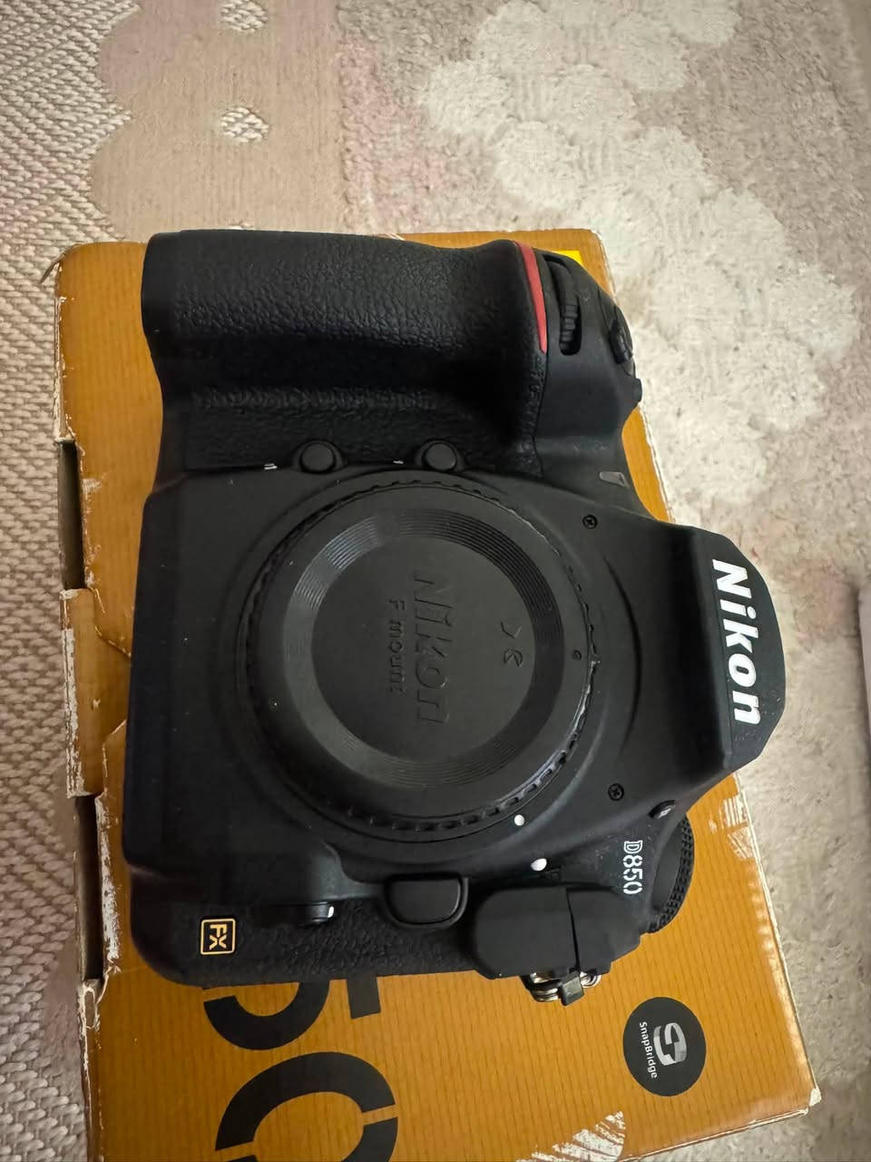 نيكون D850 بدي مع ملحقات بدون عدسة
اخوان شتر 3 ك
السعر النهائي مليون و750 تحياتي الحضرتكم جميعا
***********
