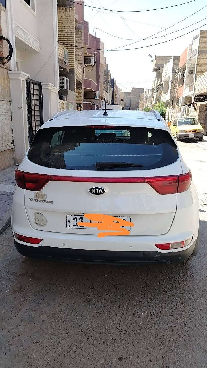 سلام عليكم سبورتج 2019 خليجي ماشيه 105بهي صبغ بالباب خلفي نص رقم الهاتف *********** عنوان بغداد السعر 170
