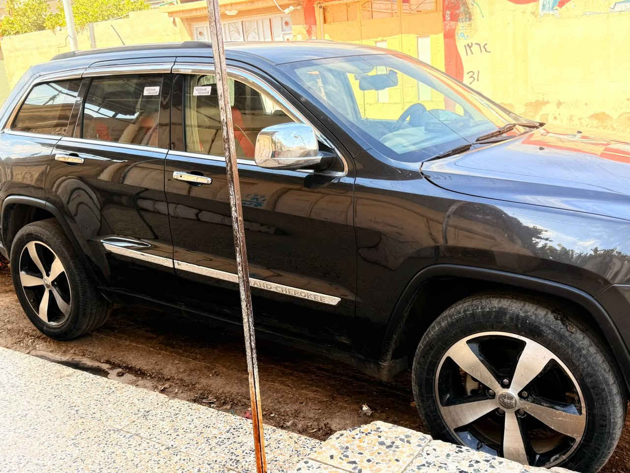 السلام عليكم
جيب لاريدو للبيع موديل ٢٠١١ فقط بيها جاملغ امامي وخلفي سنويه جديده اللون اسود رقم أربيل السعر ١٥٠ ورقه وبيها مجال للاستفسار اكثر الاتصال ع لأرقام التاليه 

اسيا ***********

كورك***********
