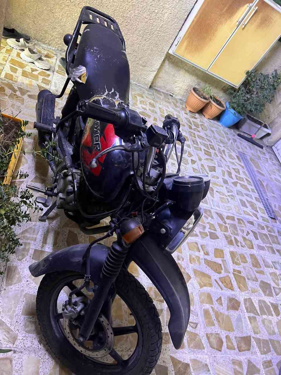 سلام عليكم
للبيع بدون رقم محتاجة ترتيبات 
بغداد جميلة
***********
