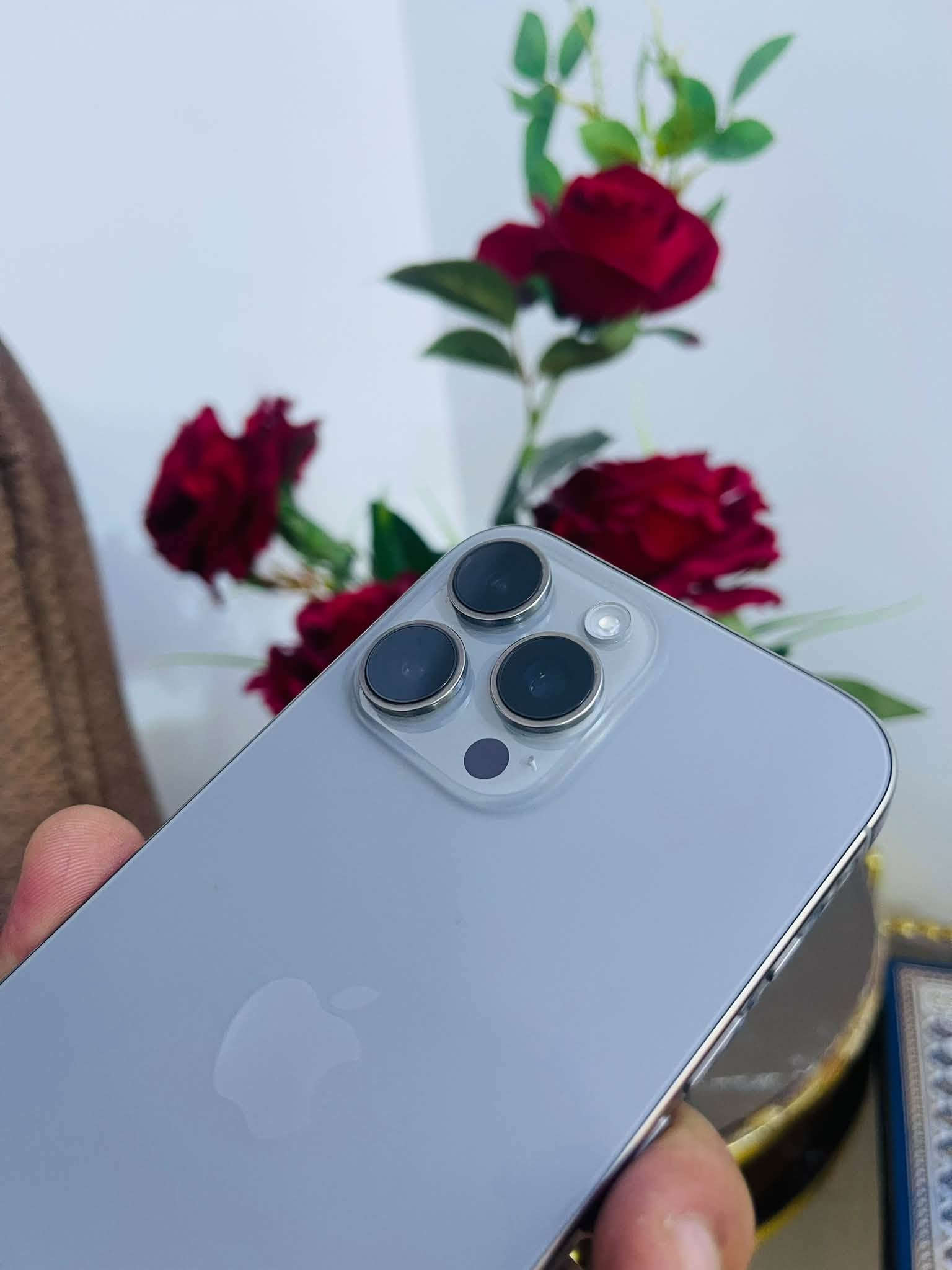 ايفون ١٦ برو ماكس • ٢٥٦ • بطارية ٩٠٪