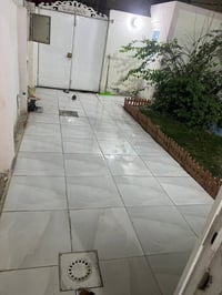 النجف الكوفه • ١٠٠م • غرفة وصالة