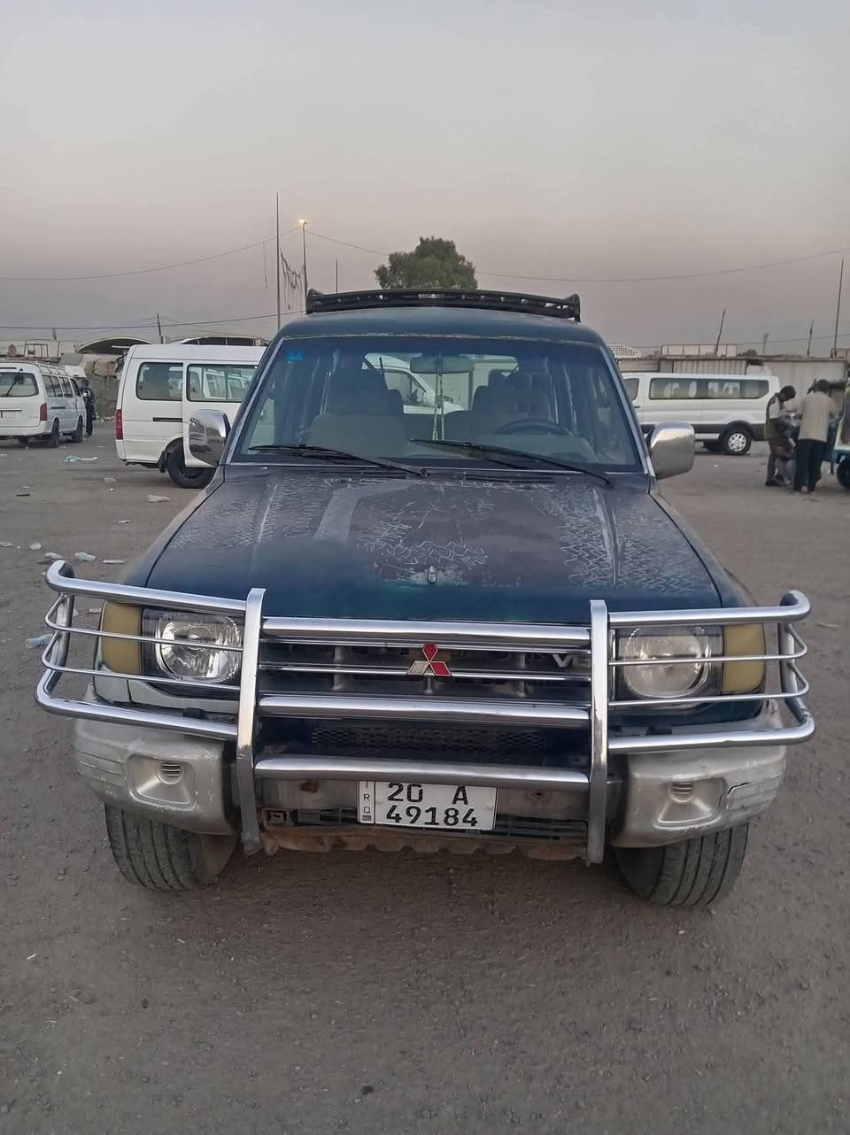 سلام عليكم باجيرو موديل ٩٨ رقم ديالى نكليزي بسمي مكينه بلاديه 6v نظيفه لاتبخير ولاتنقيص صدرها نظيف دوشمه نظيفه كهربايتها كله شغاله سياره بلاديه بدون صبغ دفع رباعي سنتر لك ٥ بيبان العنوان بغداد مدينة الصدر الاورفلي رقم الهاتف *********** السعر ٥٠ وبيها مجال شي بسيط منظومات التبريد كامله
