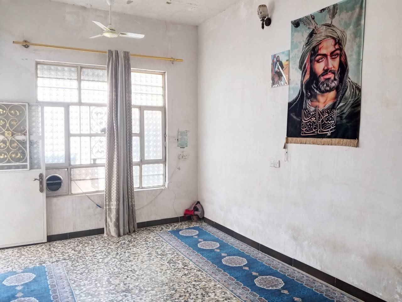 المساحة 100متر العنوان حي المنتظر شارع 110مقابيل حسينية اسد الكوفة للستفسار الاتصال على الرقم ***********
