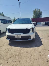 سورنتو ٢٠٢٤ • ماشيه ٥٣ الف • رقم بغداد