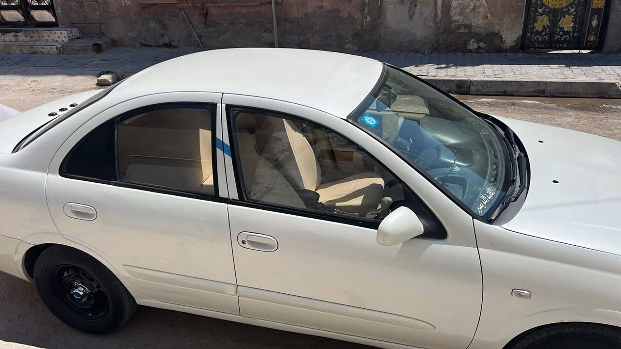 نيسان صني • ٢٠١٢ • رقم بصره