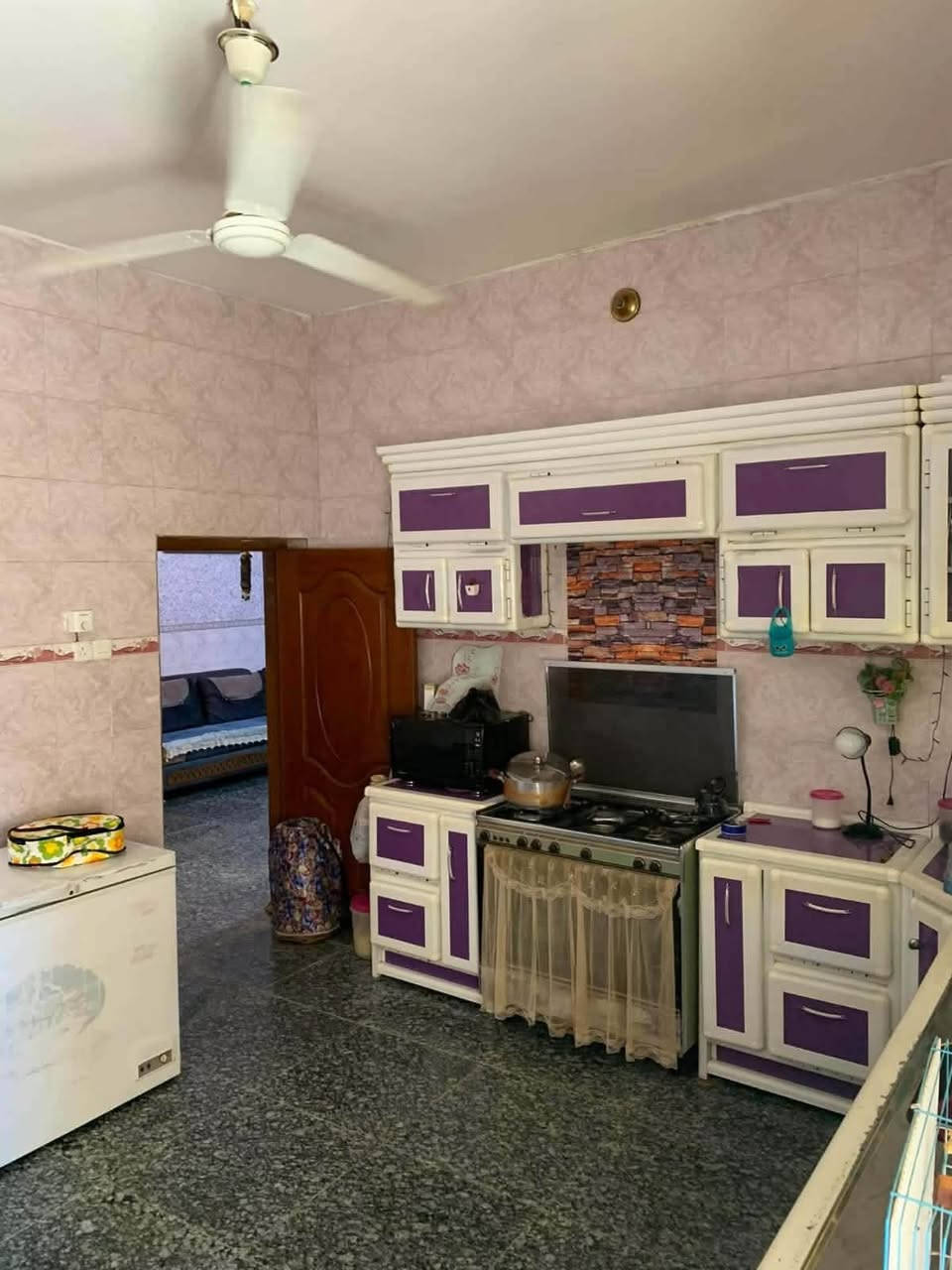 🏠دار للإيجار مساحة ٢٠٠م يحتوي على غرفتين وكليدور وصاله ومطبخ ومجمع صحيات وطارمه 

⁦^⁠_⁠_⁠_⁠_⁠_⁠_⁠_⁠_⁠_⁠^⁩⁦(⁠◍⁠•⁠ᴗ⁠•⁠◍⁠)⁩⁦(⁠◍⁠•⁠ᴗ⁠•⁠◍⁠)⁩⁦^⁠_⁠_⁠_⁠_⁠_⁠_⁠_⁠_⁠_⁠^⁩

🌎 الموقع شارع 80 مقابل مدينة العاب ارض بابل 

⁦^⁠_⁠_⁠_⁠_⁠_⁠_⁠_⁠_⁠_⁠^⁩⁦(⁠◍⁠•⁠ᴗ⁠•⁠◍⁠)⁩⁦(⁠◍⁠•⁠ᴗ⁠•⁠◍⁠)⁩⁦^⁠_⁠_⁠_⁠_⁠_⁠_⁠_⁠_⁠_⁠^⁩

💸💰 قيمة الايجار 350

 

         ((مكتب عقارات الشمس مقابل المستشفى التركي))                         
                     
           📠 للاستفسار الاتصال او مراسله واتساب فقط

                           ***********📞

                          ***********📞
