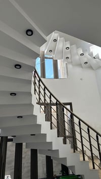 شارع النيل • ٢٠٠م² • ٤ غرف نوم