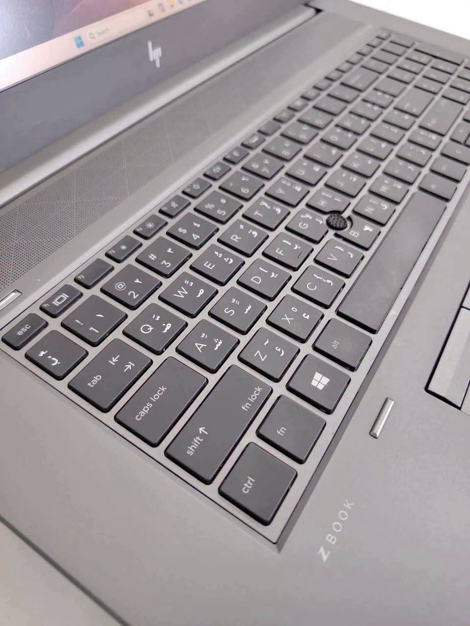 بمعالج i9 و بكرت شاشة RTX5000 بحجم 16 كيكا
المهندسين لا تفوتكم
🔥 HP ZBook 17 G6 — Workstation احترافي بقوة NVIDIA Quadro RTX 5000 🔥

💻 المواصفات:

🚀 المعالج: Intel Core i9 – الجيل التاسع H

🎯 كرت الشاشة: NVIDIA Quadro RTX 5000 16GB

🧠 الرام: 16GB DDR4

💾 التخزين: 512GB SSD

🖥️ الشاشة: 17.3" FHD

🎮 كرت مدمج: Intel UHD Graphics 630

⌨️ الكيبورد: عربي + إنكليزي بإضاءة ليزرية

🔥 أداء احترافي للأعمال الثقيلة!
مصمم ليقدم أداء قوي في: 🎮 الألعاب
🏗️ التصميم الهندسي
🧊 برامج الـ3D والرندر
🎬 المونتاج
💻 البرامج الهندسية والثقيلة

🎁 هدايا مجانية مع الجهاز: 🖱️ ماوس
🖤 ماوس باد
🎒 حقيبة لابتوب
🔌 شاحن

📍 العنوان: بغداد — الأمين الثانية
📲 للطلب والاستفسار واتساب أو تليگرام:
***********

مليون و50 الف بسسس
