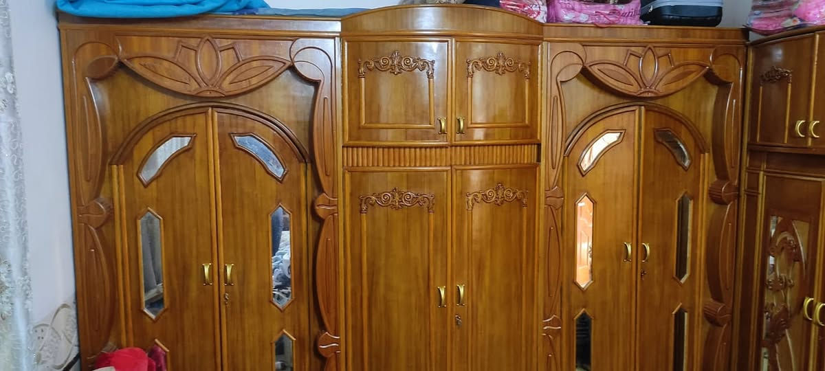 للبيع 
العنون حله
غرفه تزكام شغل عراقيه شوف النضافه كدامك 
للستفسار /***********
