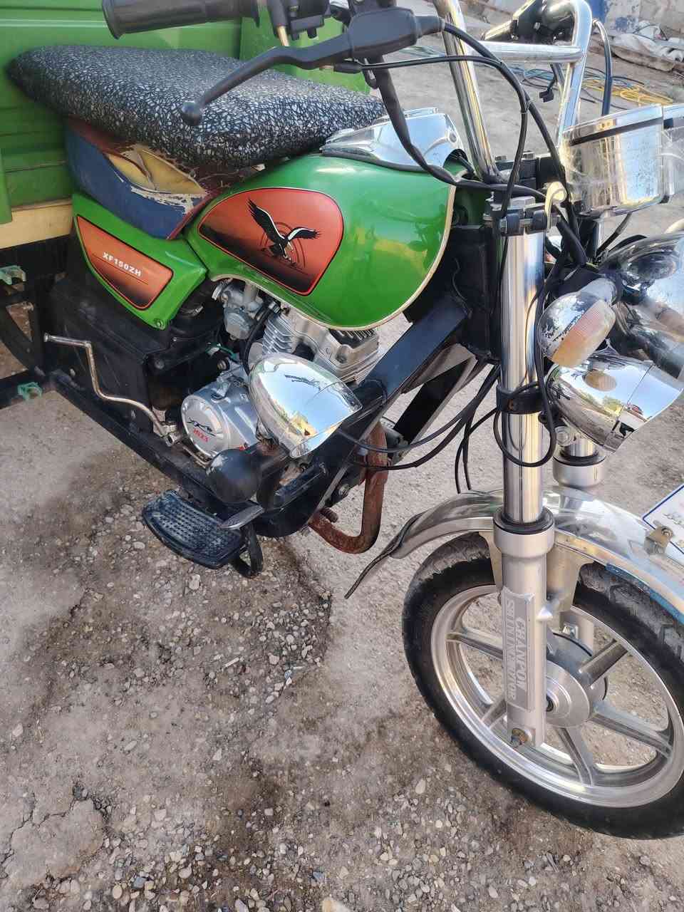 ستوته للبيع جمره موديل 2023 جاهزه مكينه ممفتوحه اوراق كامله اصولي ستوته كلش نضيفه ومابيهه اي نقص السعر مليونين و250 وبيهه مجال بسيط ممتواجد ع لفيس ***********
