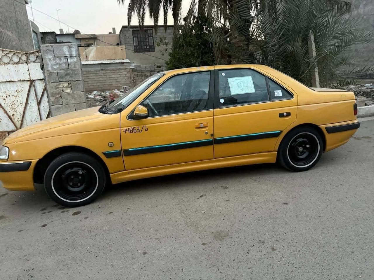 بيجو بارص 2015
السيارة خير من الله كير حداديه مكينة تبريد 
داخل خير من الله 
كشر نظيف 
السعر 40 وبيها مجال 
الشراي يتصل 

***********
