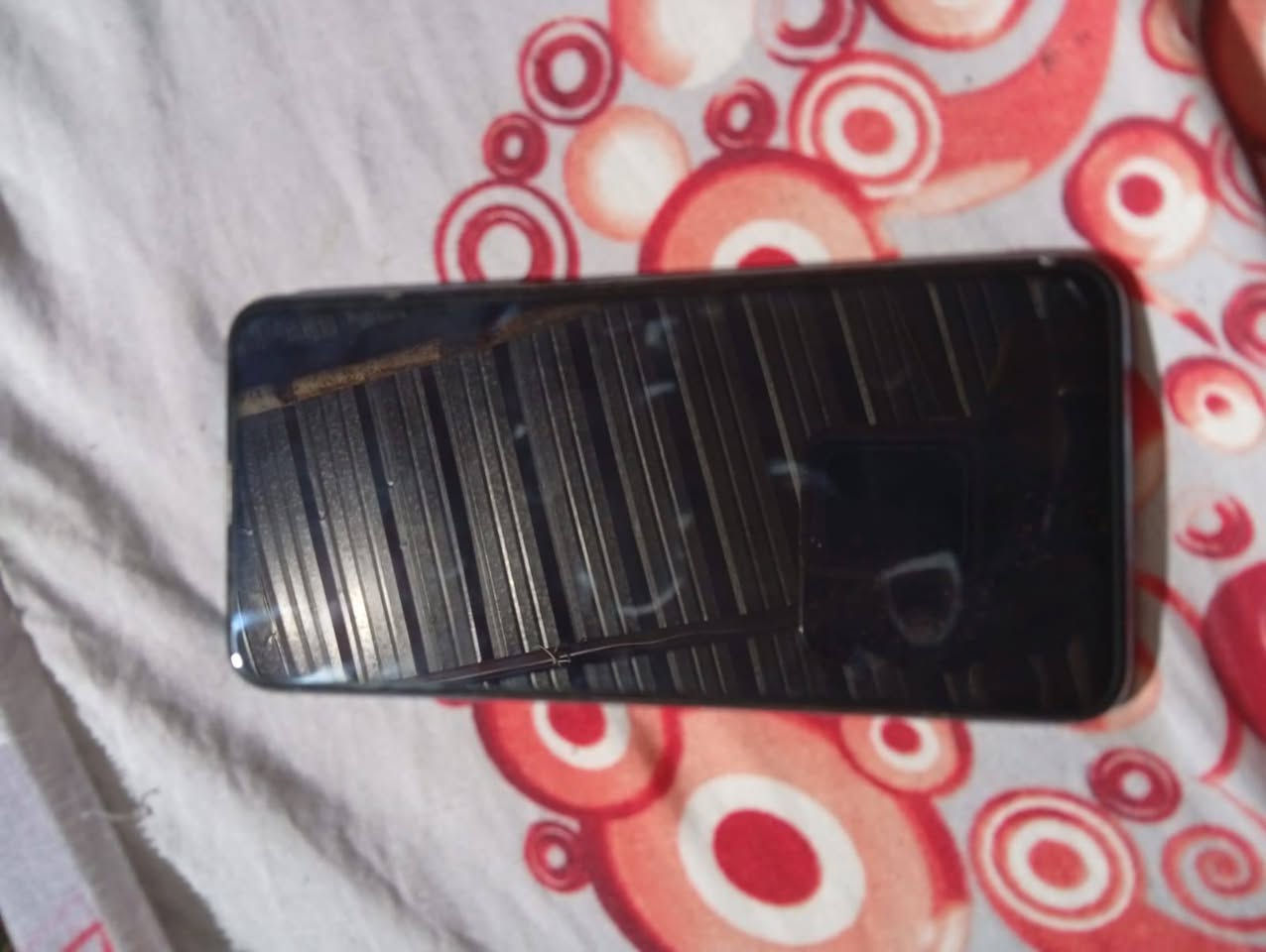 مبايل البيع السم هواوي اي 9
سعر 60 المكان الزعفرانيه سعيده المقلع اليريد يرسني عل خاص لو عل رقم هاذه ***********
